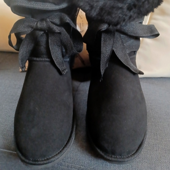 UGG Shoes - UGG Boots